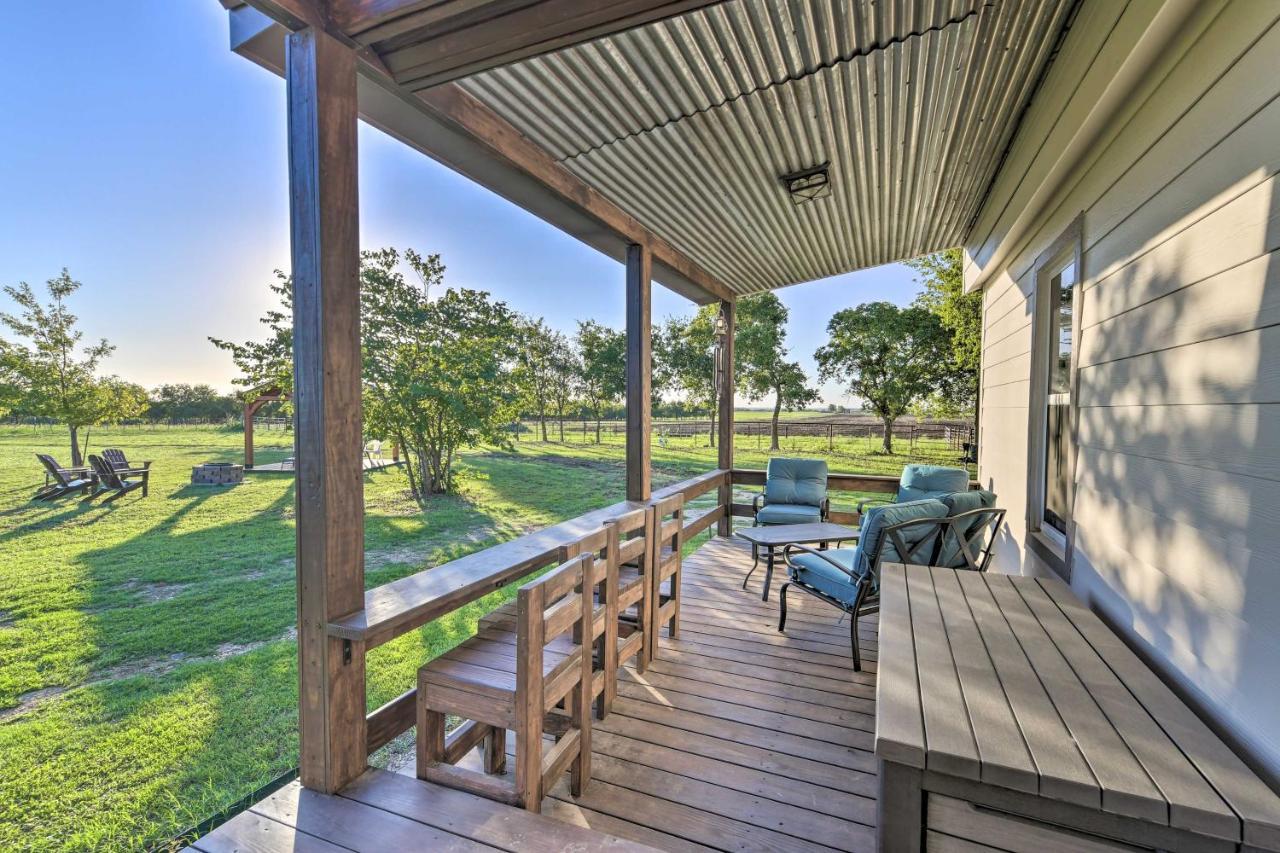 House On Cattle Farm Central To Temple And Waco Lorena Exteriör bild