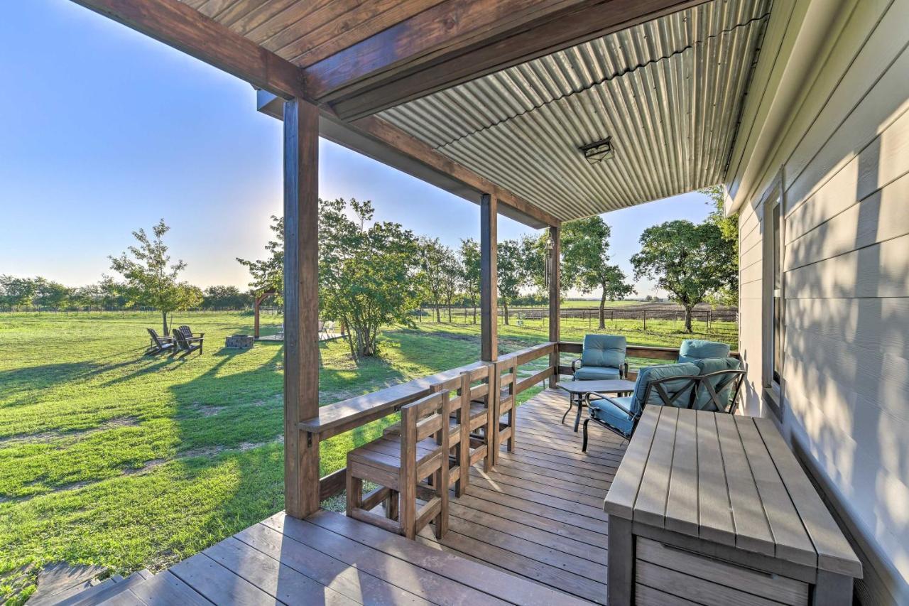 House On Cattle Farm Central To Temple And Waco Lorena Exteriör bild