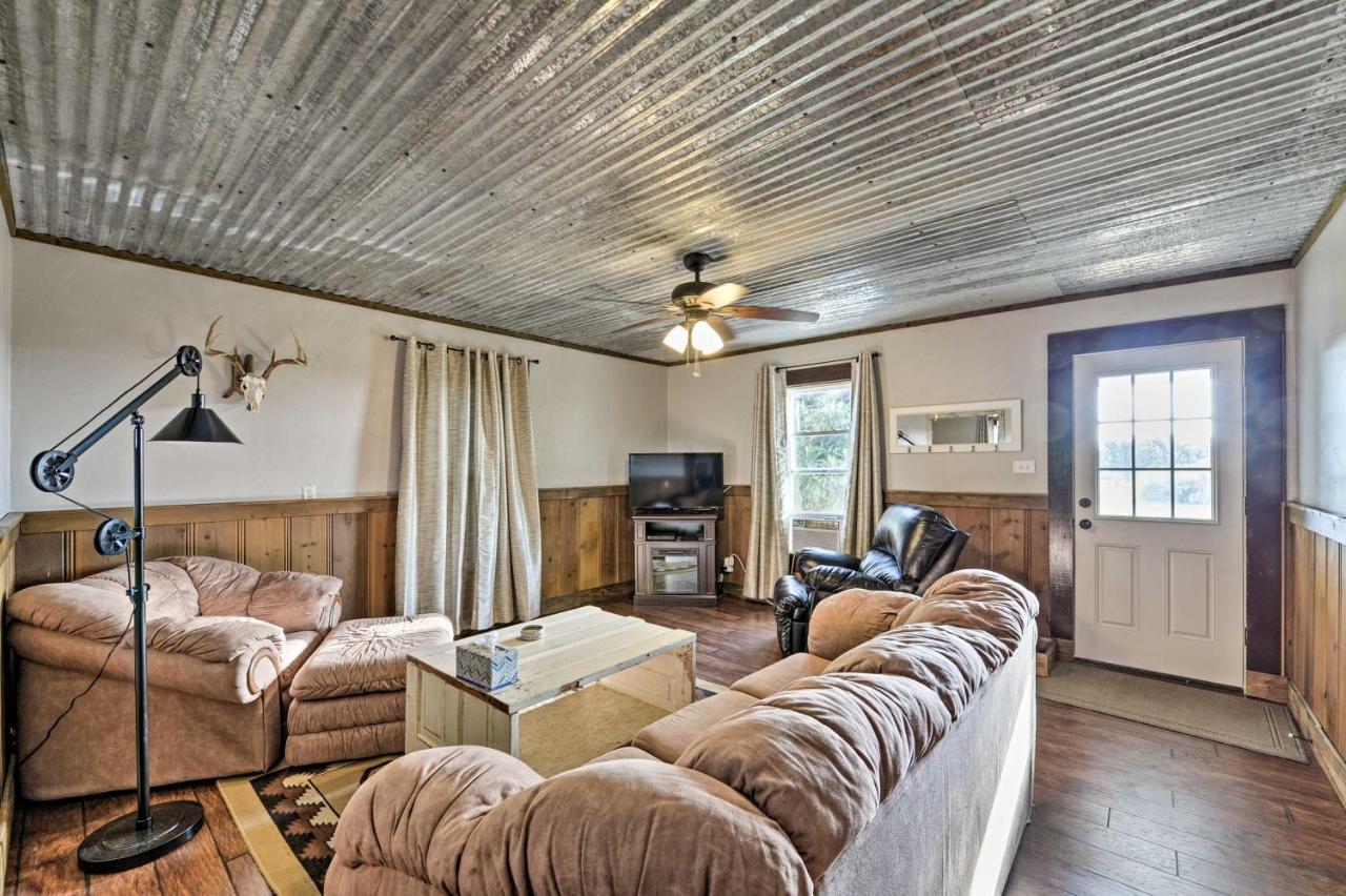 House On Cattle Farm Central To Temple And Waco Lorena Exteriör bild
